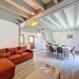 Hameau de Gîtes de St-Victor-en-Marche, hotel v destinaci Bussière