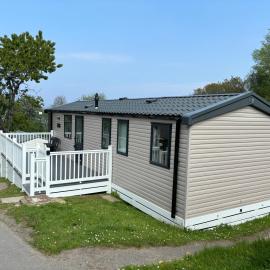 KMC-Country Breaks Bideford Bay At Glade