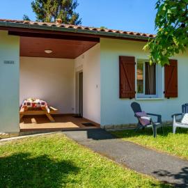 Holiday Home Les 7 Nains-2 by Interhome, Hotel in Bidart