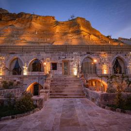 Sur Cave Hotel