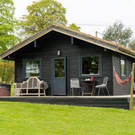 Chalet Lodge 6 - Hot Tub Lodge by Interhome, Hotel in Launceston