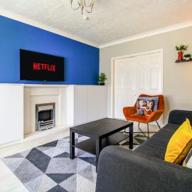 Host & Stay - Wilshire Way