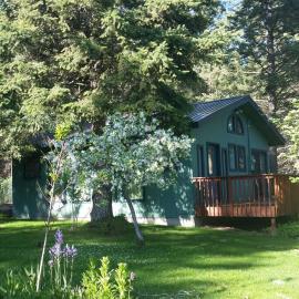 Cottage at Foys Lake Montana, hotell i Kalispell