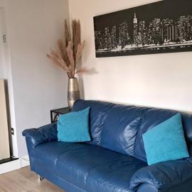 Hideaway Apartment nr. Zipworld, hotelli kohteessa Aberdare