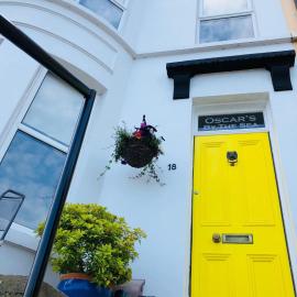 Oscar's by the Sea, hotel in Bangor