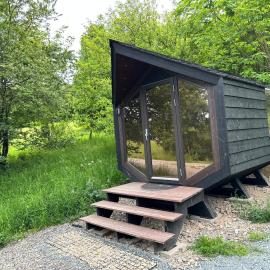 Pod strání 1, khách sạn ở Kníničky