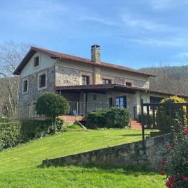 Casa rural con piscina