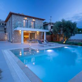 Chrisanto 1865, hôtel à Katouna