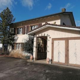 Budget Chalet at Lucerne City!, hotel Luzernben