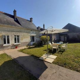 Gîte Rénové en Tuffeau avec Jardin, Animaux Bienvenus - FR-1-381-556