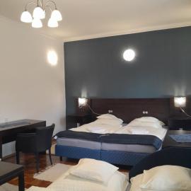 Kék Vándor Vendégház, hotel a Rédics