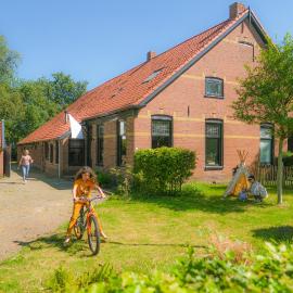 Gastenverblijf in Boerderij in Oost-Groningen, Hotel in Wedde