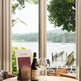 The Waterhead Inn, Ambleside- The Inn Collection Group, hotel u gradu Emblsajd