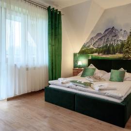 Pokoje Gościnne MAGNAS, hotel in Poronin