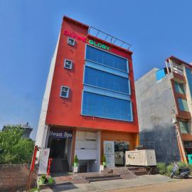 Divine Glory Hotel