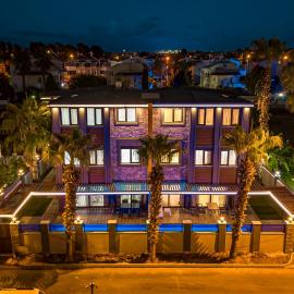 NEAR BY THE LAND OF LEGENDs , PRİVATE POOL WİTH JAKUZZİ VİLLA EUPHORİA