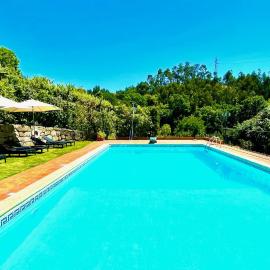 Villa Amarela