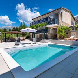 Amazing Home In Starigrad Paklenica