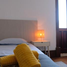 Yellow Inn Aveiro, viešbutis mieste Aveiras