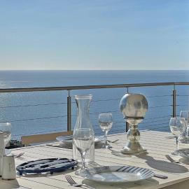 Villa Paradise Vue Mer Golfe de Saint Tropez 8 couchages, hotel in Les Issambres