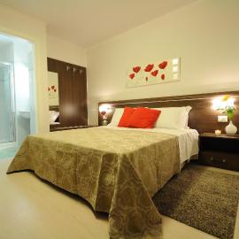 Albergo Leon Bianco Gonars، فندق في Gonàrs