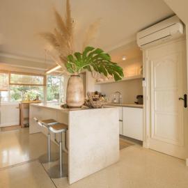 Spacious apartment in Sainte-Maxime – hotel w miejscowości Sainte-Maxime