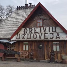 Oreivių užuovėja, Hotel in Kaimynai