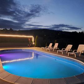 Mountain villa, pool, nature "The captain's villa"