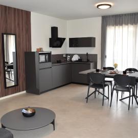 Baia delle Rose Via Roma 111, hotel in Costa Volpino