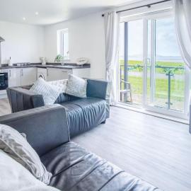 Beach View - 2 Bedroom Apartment - Llanelli