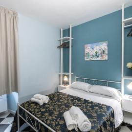 HOSTEL PORTICI, Hotel in Portici