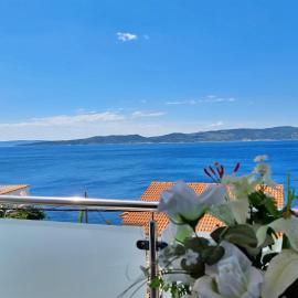 Endless Summer Apartments, hotel v Pisku