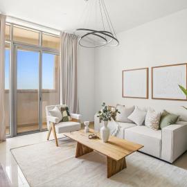 Silkhaus Vacation Homes Chic 2BDR Near Reem Mall