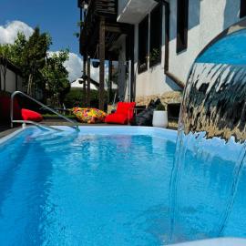 Guest house Elit, hotel din Dobriniște