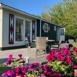 Chalet op vakantiepark in Baarland, hotel di Baarland