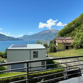 Stella House, swimming pool Gera Lario - Larihome A68、ジェーラ・ラーリオのホテル