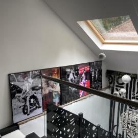 Artsy Retreat - Sleeps 4 Free Parking & Balcony