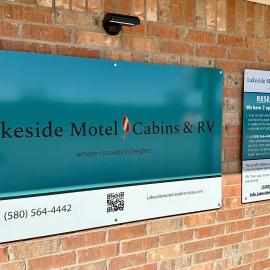 Lakeside Motel, Cabins and RV – hotel w mieście Kingston