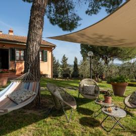 Villa Sunshine apartments, hotel v mestu Gambassi Terme