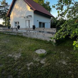 Agroturystyka Kluki u Tosi、スモウジノのホテル