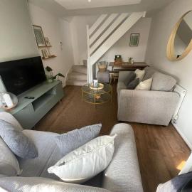 Cosy home close to M6 motorway, hotel v destinácii Pemberton