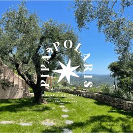 Villa PIPA POLARIS I suite ELULA - vue panoramique & piscine, hotel u gradu Spéracèdes