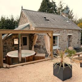 Le Refuge: Maison détente et spa, hotel in Brix