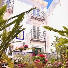 Hostal Enriqueta, hotel in Marbella