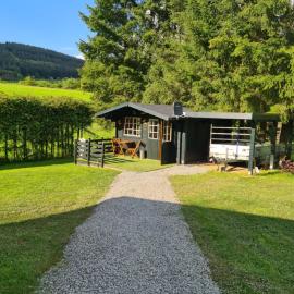 Guesthouse Wallenborn - Lodge, hotelli kohteessa Wallenborn