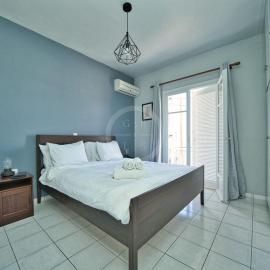 Ira Apartment