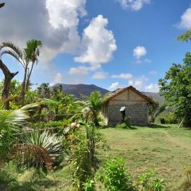 Yasur View Bungalow and Tree House, hotel en White Sands