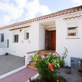 Casa Uly, hotel di Riumar
