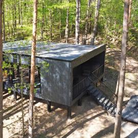 Premium Forest Bungalow With Hot Tub & Sauna, hotel a Luokesos Sen