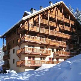 Oz en oisan APPART 6-8 PERS CHALET DES NEIGES Piscine -Sauna, hotel em Oz
